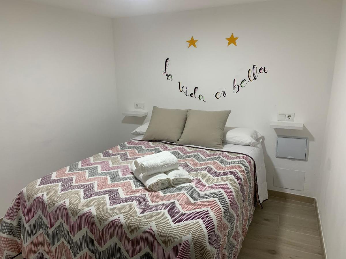 La Vida Es Bella Hotel Setenil de las Bodegas Kültér fotó